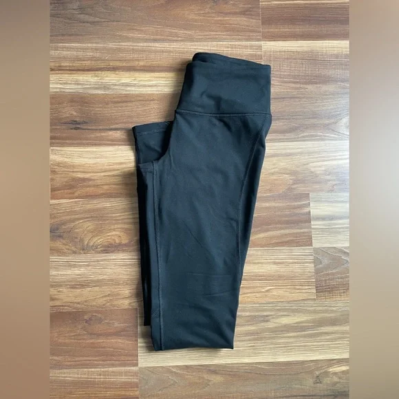 Victoria’s Secret Knockout Leggings with Cutout Detailing | women’s size small - Picture 3 of 7